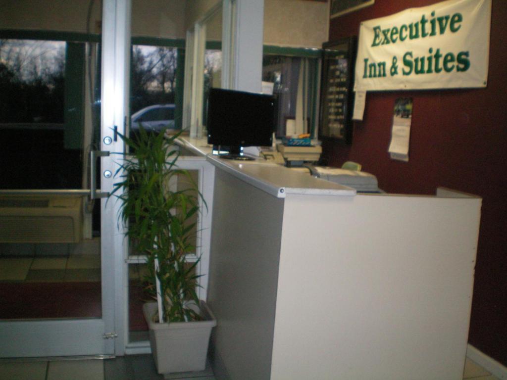 Executive Inn & Suites - Αγκούστα Εξωτερικό φωτογραφία